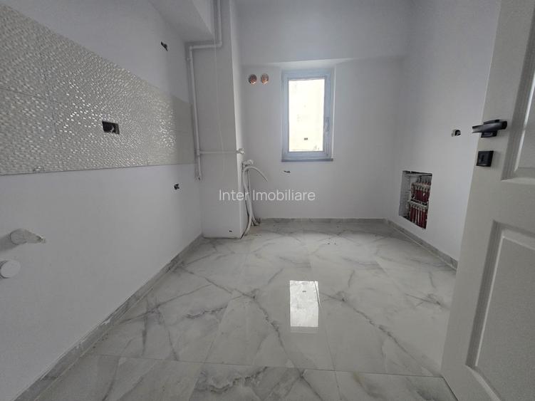 Apartament 1 camera-Nicolina la bld,prima statie,et 4/10,pret cu Tva  cod:150377 - 9