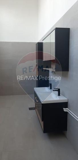 Spatii industriale 200-432 mp . Baicului etaj lift marfa - 9