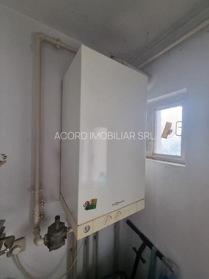 Faleza nord-apartament 4 camere decomandat cu gaze - 8