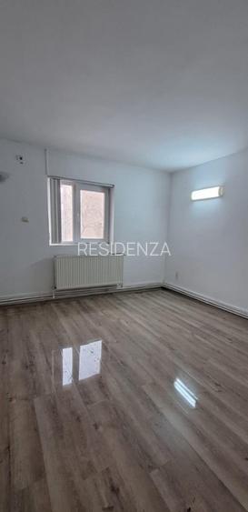 Vilă 9 camere, 400 mp, Splaiul Unirii – ideal sediu firmă 6 min metrou - 4