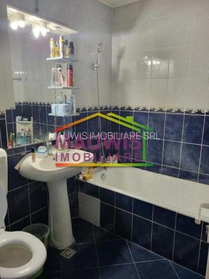 Piata Muncii - metrou bloc 1995 - 4