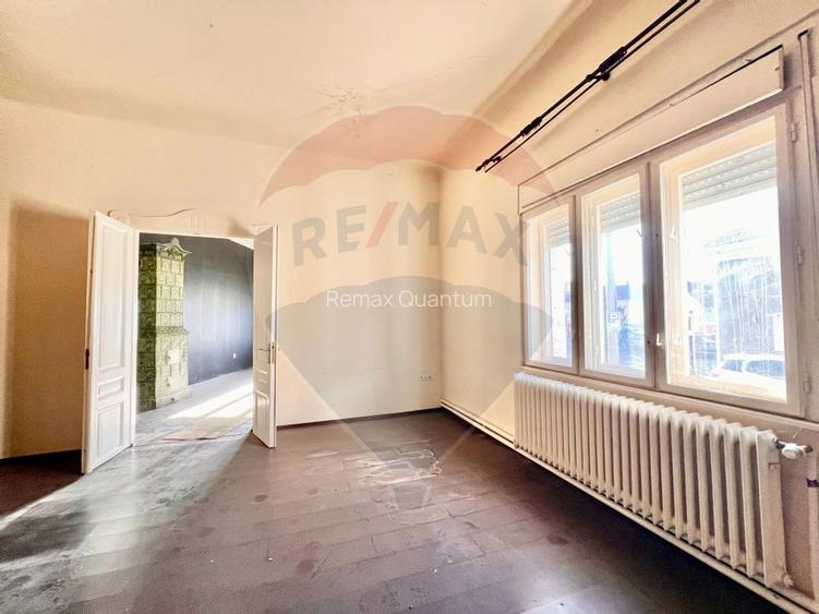 De vânzare casă cu 4 camere, Ultracentral, str Mihai Eminescu - 6