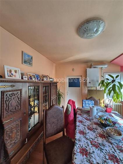 Casa de vanzare cu gradina si curte in Orasul din Inima Sarii Targu Ocna - 17