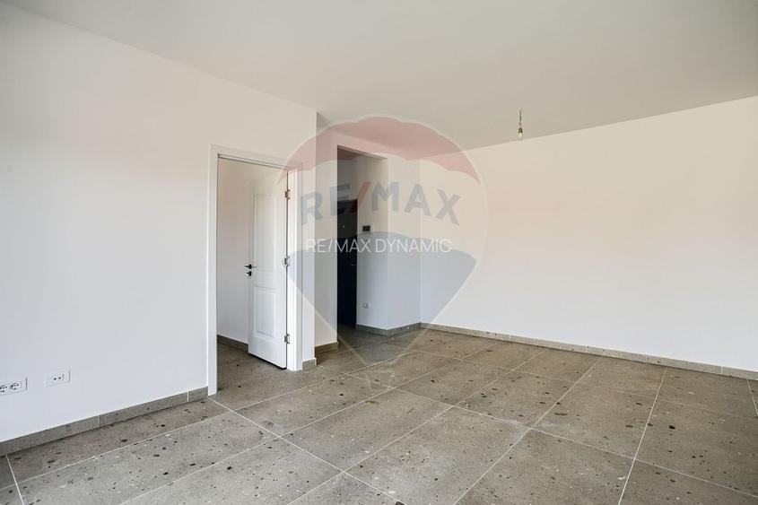 Apartament Nou 2 camere de vanzare  in zona Gradiste - 9