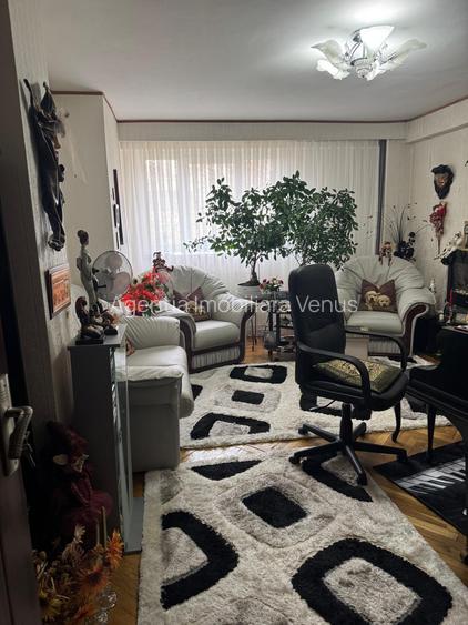 Apartament 4 camere etaj 2 ultracentral - 2