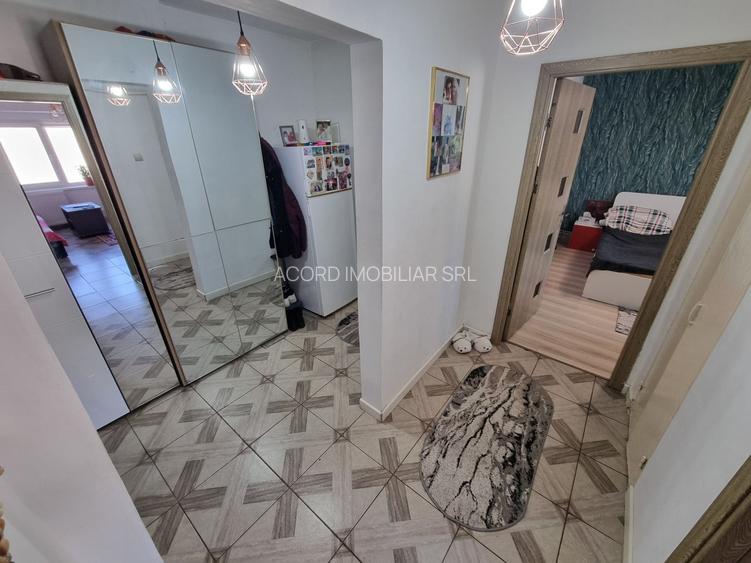 Apartament decomandat 2 camere zona CET - 5