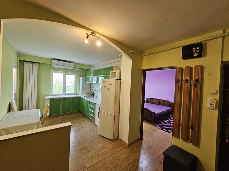 Apartament 2 camere-decomandar-mobilat si utilat