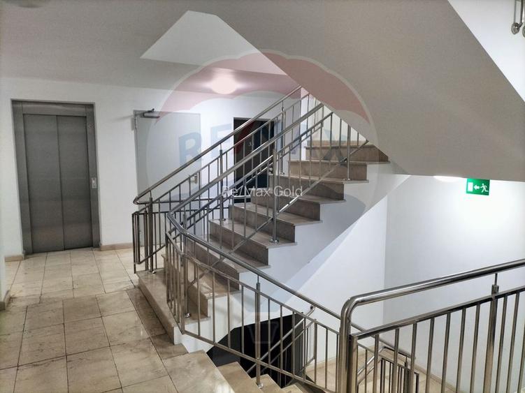 Închiriere 2 camere - 66 mp - Soho Unirii cu loc parcare subteran - 18