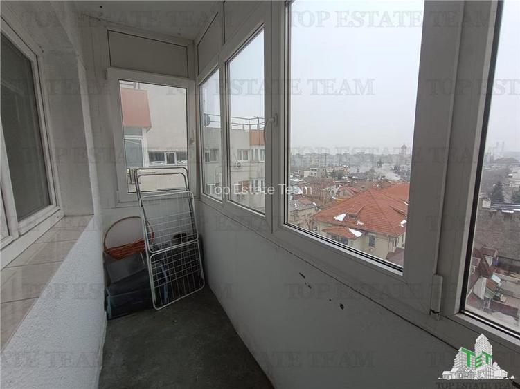 Vanzare apartament 3 camere vedere spate Ion Mihalache - 7