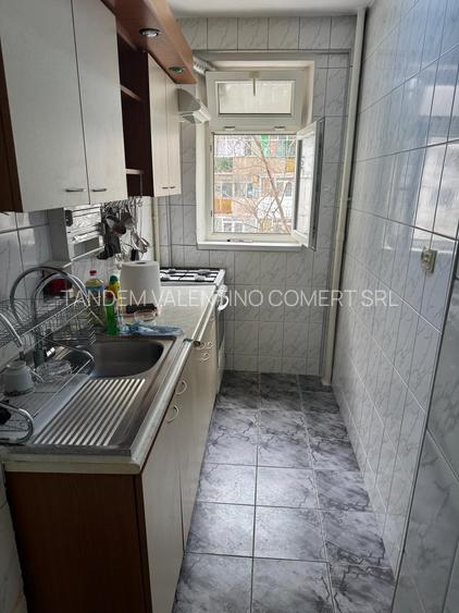 Brancoveanu , Piata Resita - 10