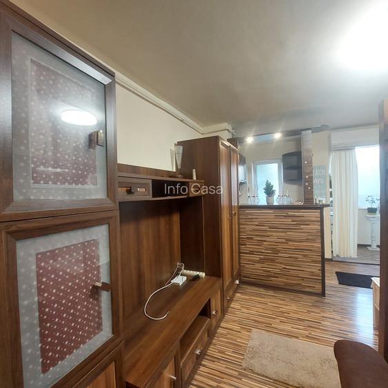 Vand garsoniera etaj 1 - 7