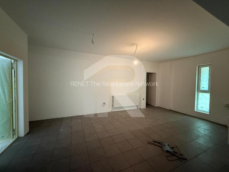 Spatiu Comerceial , parter bloc nou construit , zona Nerva Traian - 6