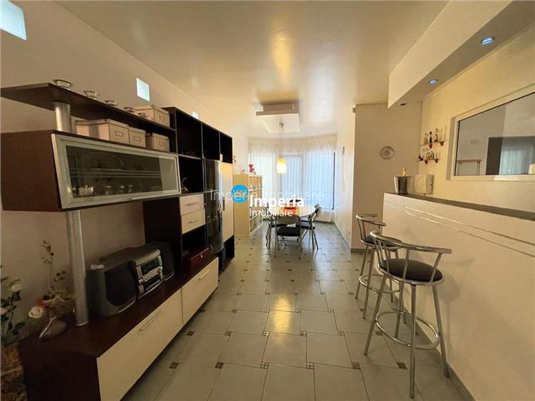 Vila cu Garaj,D+ P+E+M, regie proprie, 360 mp,teren 1050 mp, Rediu - 15