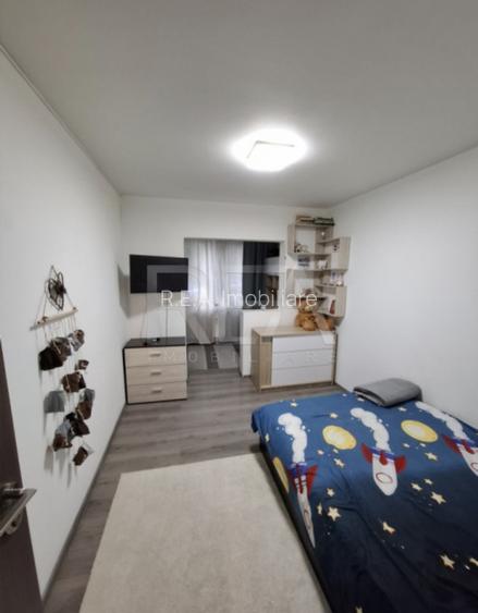 4 camere, P/8, 85mp, bloc 1980-Gorjului, Rasaritului - 3