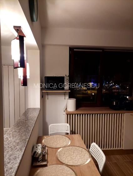 Apartament 2 camere de închiriat – Piața Ovidiu | Vedere spre piață - 8