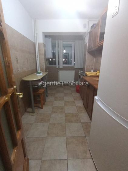 Apartament doua camere cu centrala gaze  zona Far-Abator - 5