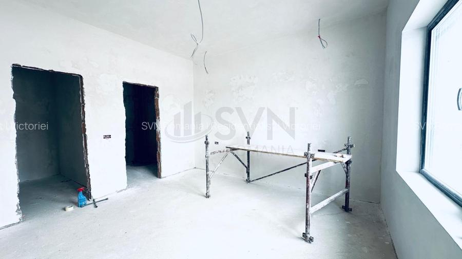 REV2004628 Vila cu pompa de caldura sipanouri solare - 6