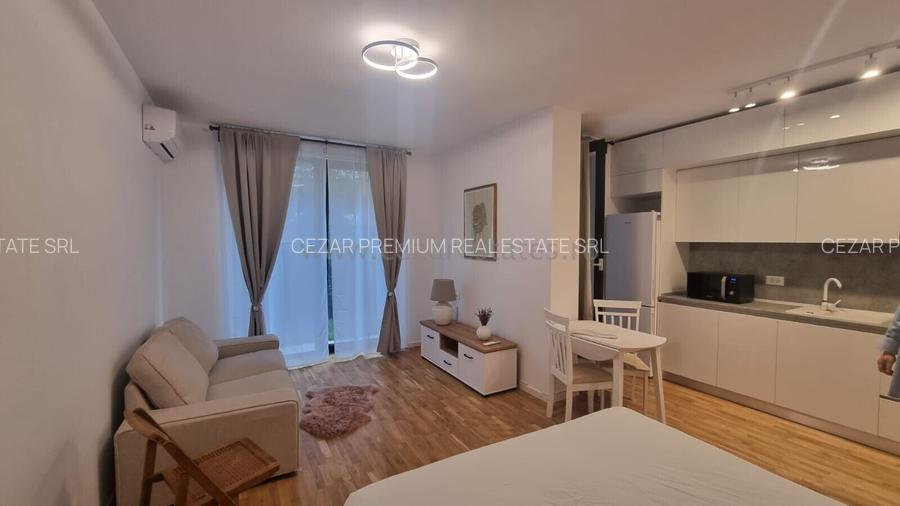 BANEASA JANDARMERIEI STEJARII THE IVY STUDIO MOBILAT - 7