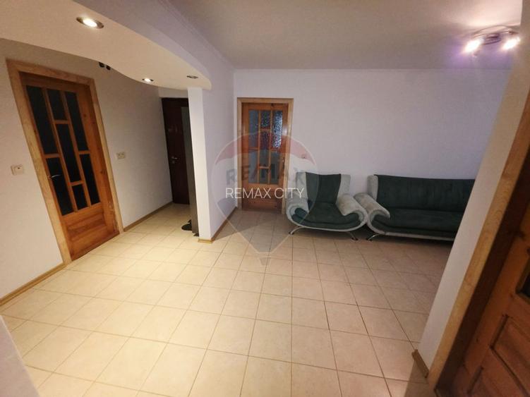 Apartament cu 4 camere de vânzare în zona Calea Romanului - 30
