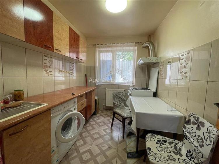 Apartament cu 2 camere de vanzare zona 23 August Tulcea - 5