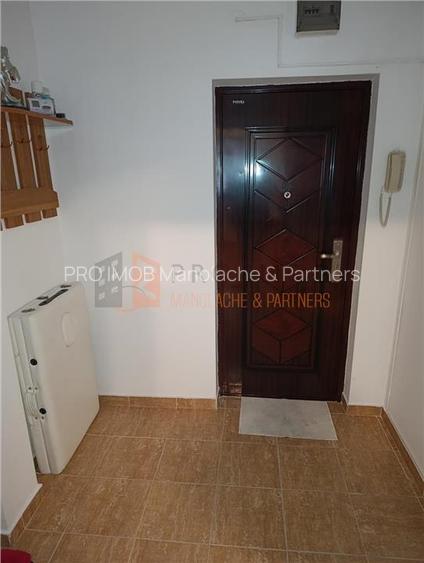 Apartament 2 camere cf 1 semidecomandat zona Unirii Sud - 8