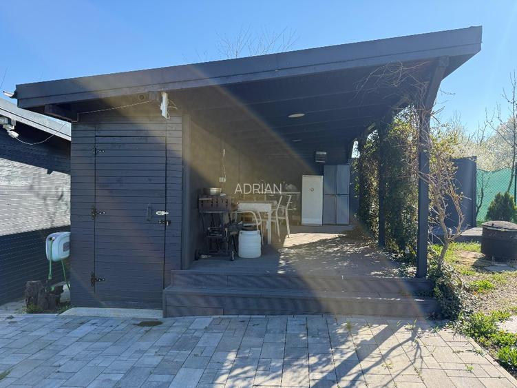 Vand Casa Cu Acces La Lac  - 9