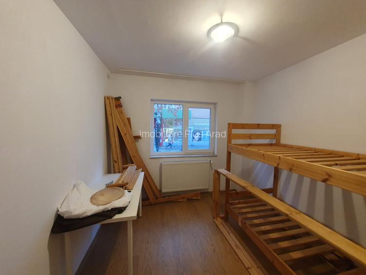 Apartament cu 5 camere de inchiriat -Micalaca - 16