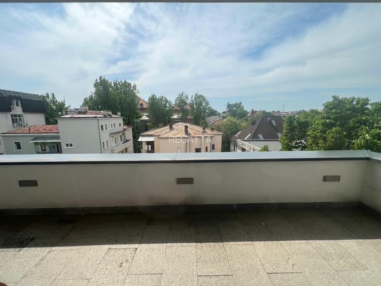 Penthouse 4 rooms for rent - 3