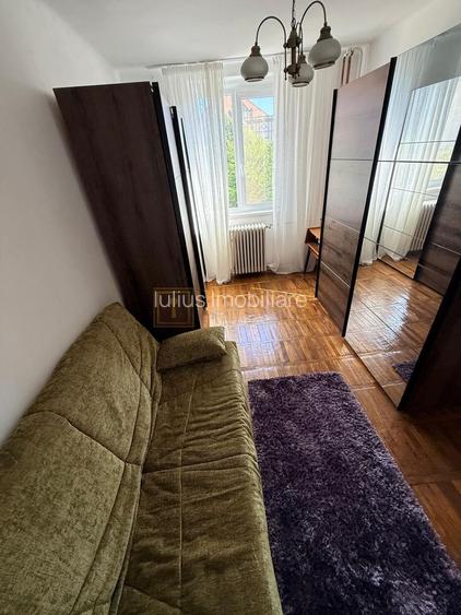 2 camere| vis a vis de Liceul Loga| zona superba, linistita| centrala proprie| - 3