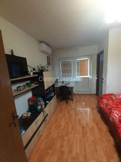 Proprietar vând garsoniera   - 3