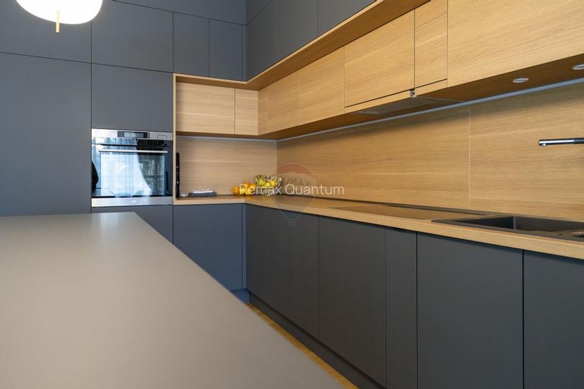 Casă / Vilă cu 5 camere de vânzare în zona Dealuri Oradea - 6