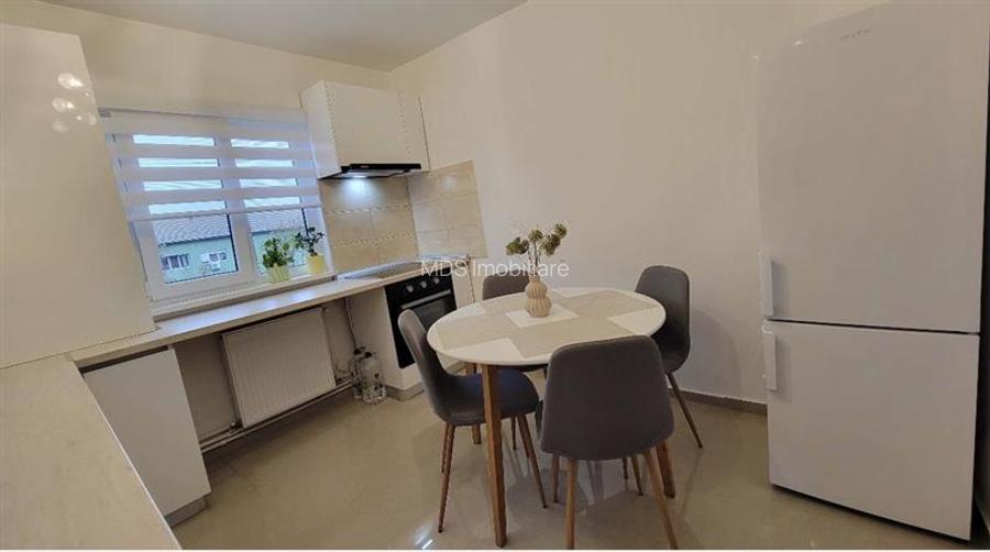 Mobilat si utilat modern cu 2 balcoane, linga Mall - 7