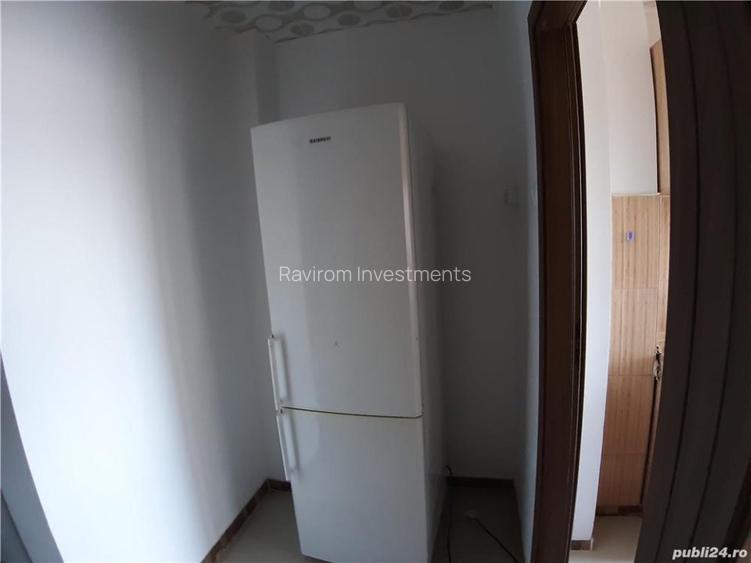 Garsoniera spatioasa, etaj intermediar, renovata elegant, balcon,  zona Narcisa - 6