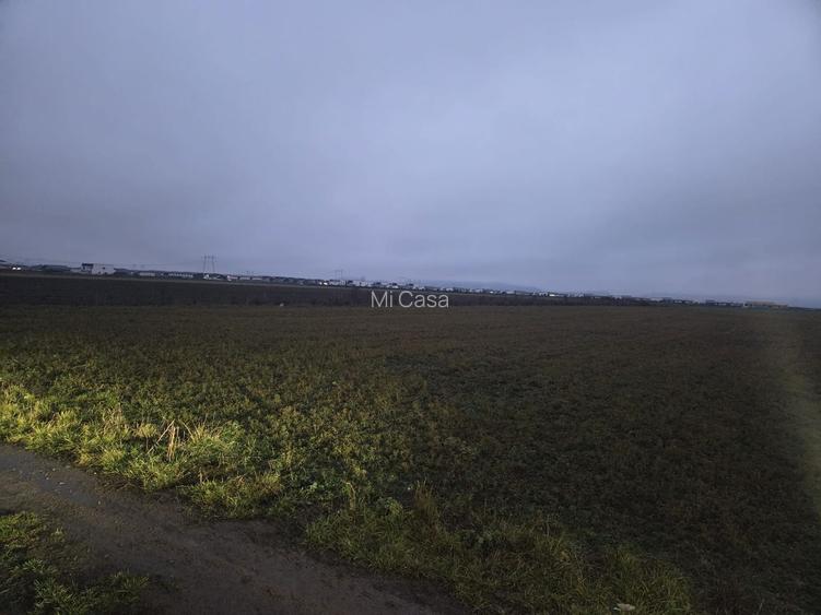 Teren cartier Izvor langa Brasov - 5