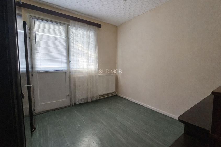 Aleea Imasului Ferentari apartament 4 camere bloc reabilitat. - 8