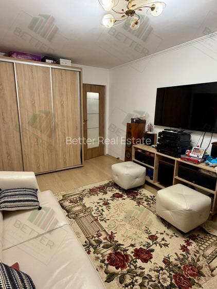 Apartament 4 camere de vânzare - spațios | Complet mobilat | Metrou aproape - 10