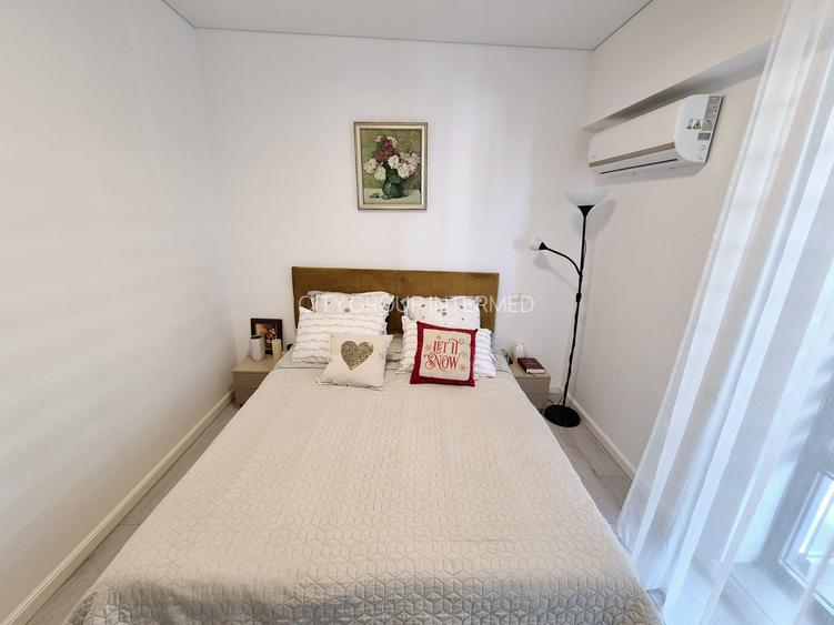 Mamaia - REX - apartament cu terasa si vedere panoramica pe lac - 16