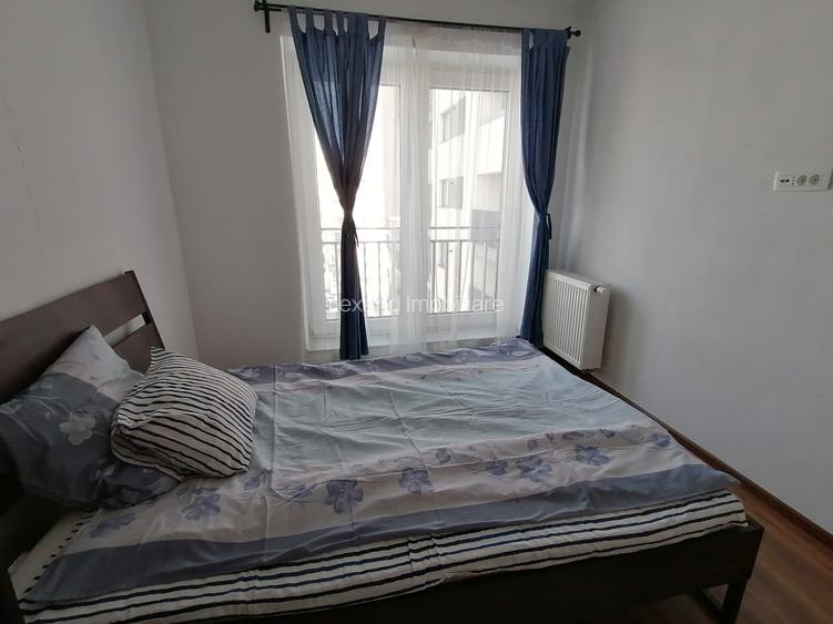 Apartament  cu doua camere si loc parcare zona Coresi - 3