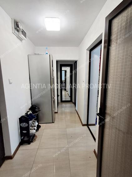 Apartament cu 2 camere decomandat,  Micro 20, mobilat si utilat! - 6