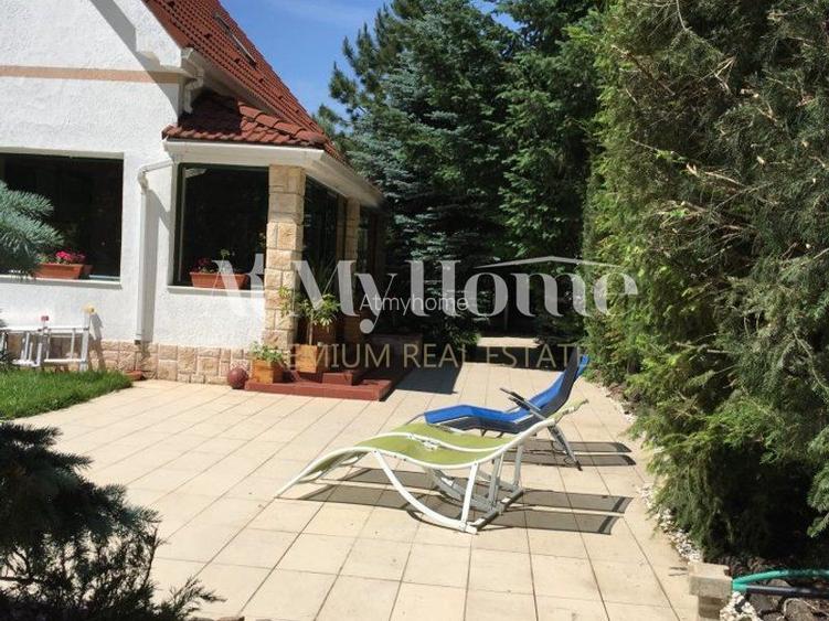 Vila generoasa cu 7 camere, piscina, curte 1200mp, mobilata/nemobilata - 3