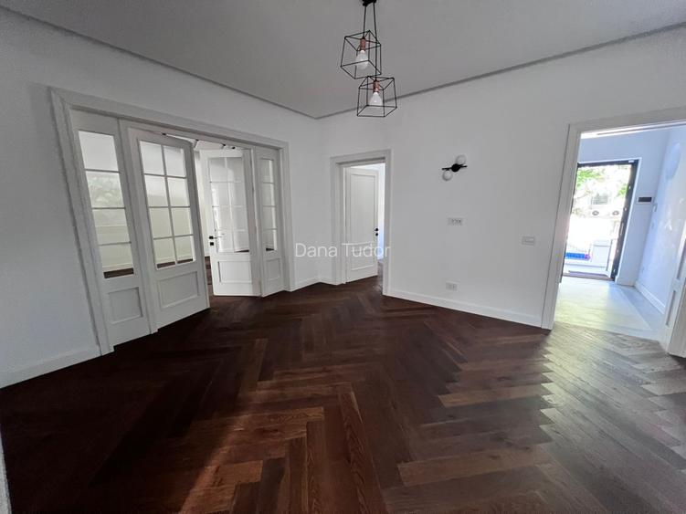 PROPRIETAR inchiriez vila Cotroceni, str Louis Pasteur - 3