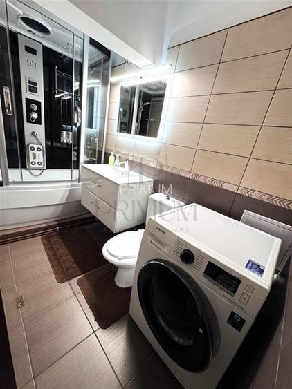 FABRIC - 5 CAM - DECOMANDAT - 2 NIVELE - PENTHOUSE - 2 BAI - ZONA ISTORICA-- - 9