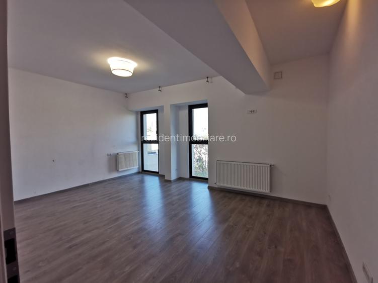 Apartament 3 camere de închiriat,  Bd. Unirii,  Bloc 2020, Locație premium - 10