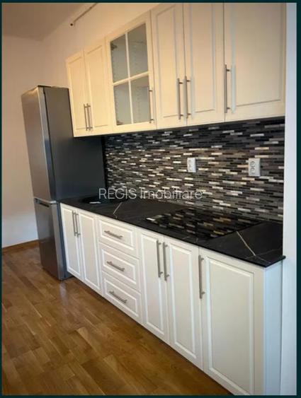 Casa 3 camere individuala,parcare, cu curte si garaj Grivitei - 4