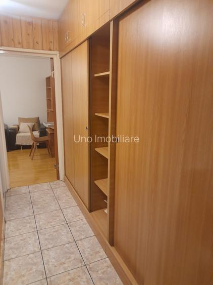 DRUMUL TABEREI ,VALEA OLTULUI , APARTAMENT INCHIRIERE