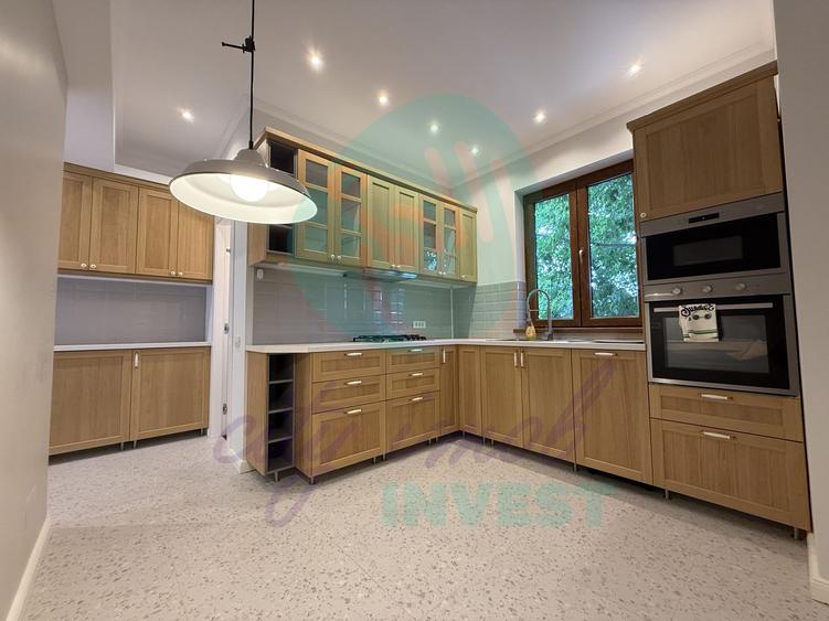 Eleganță interbelică autentică | 127 mp | Piața Sfântul Ștefan