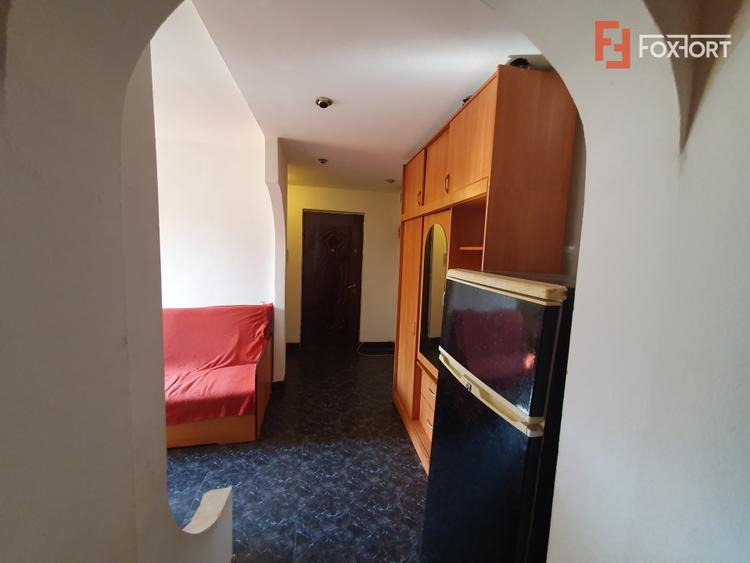 Apartament 2 camere decomandat, etaj 3/4 - zona Steaua