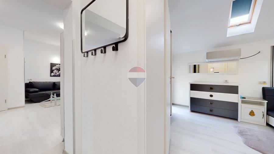 Apartament 3 camere Premium | Ultra dotat | Curte privată & Parcare