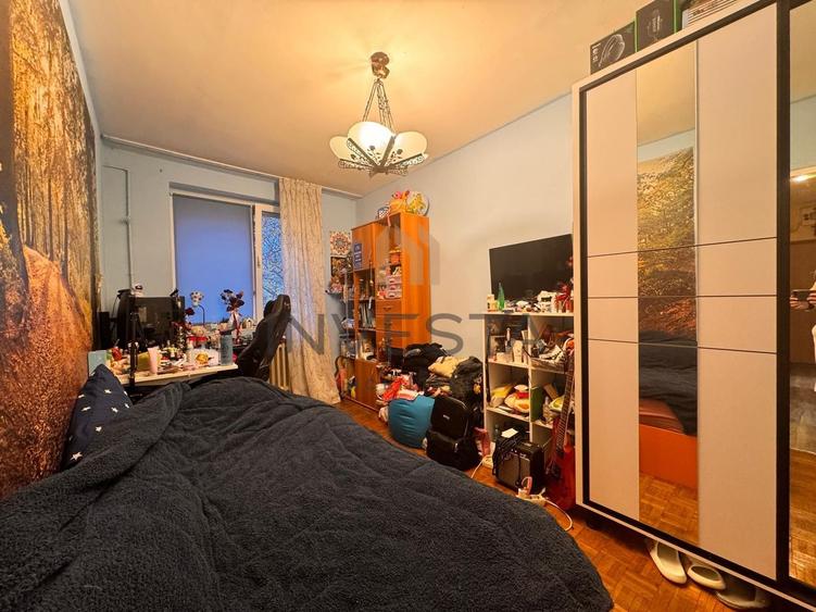 Apartamnet 3 camere decomandat strada Aleea Snagov!
