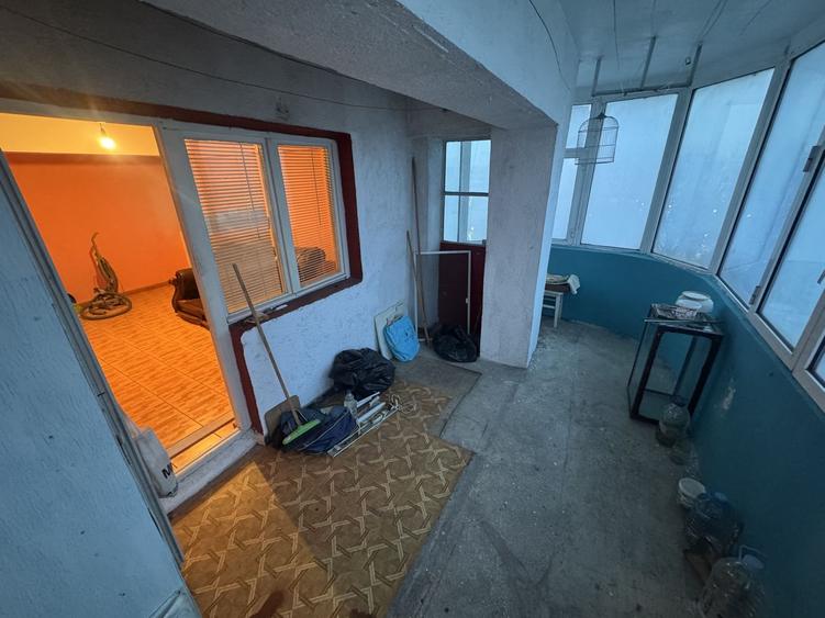 Apartament 3 camere zona Far